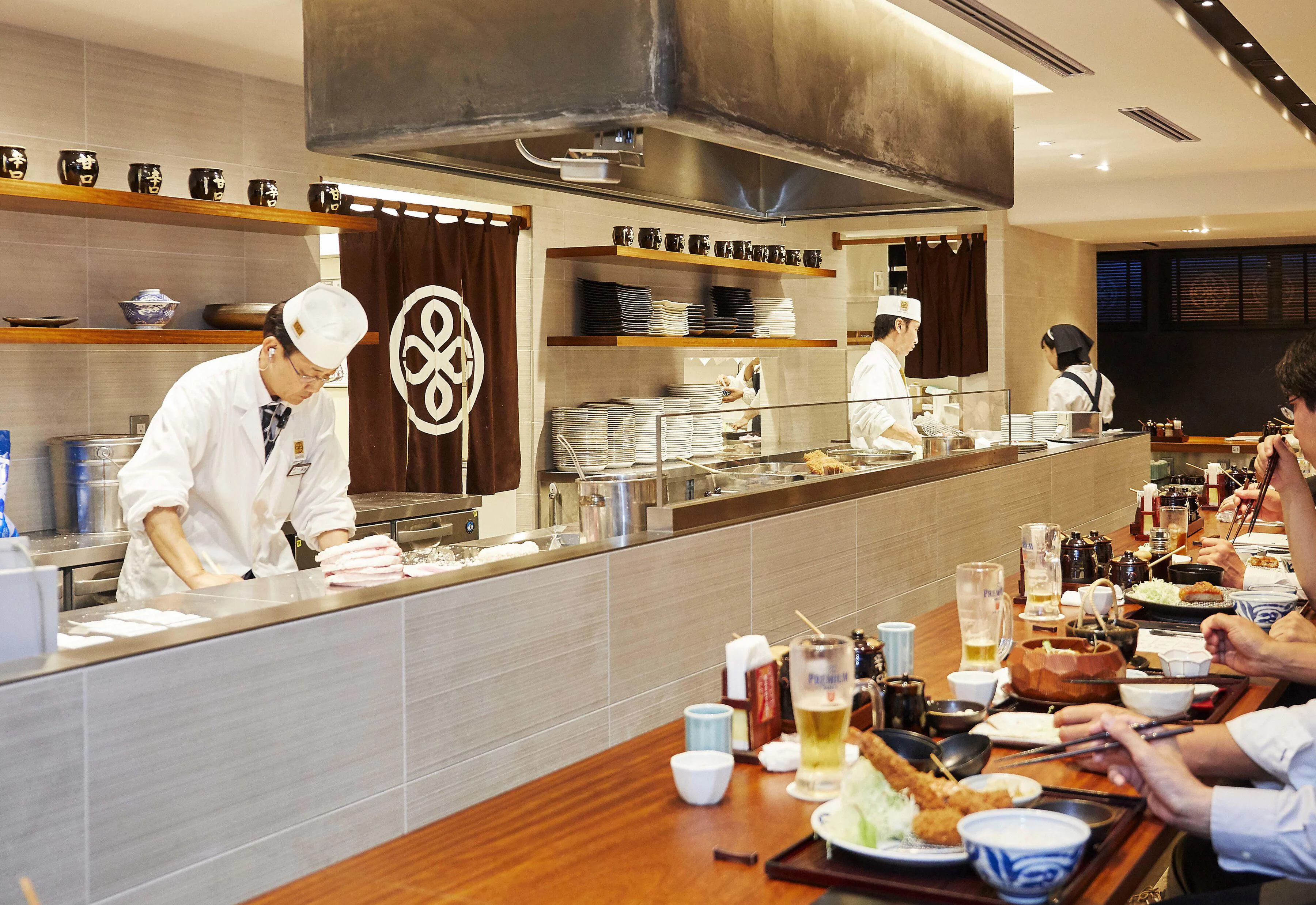 とんかつ まい泉 青山本店の店舗写真 2