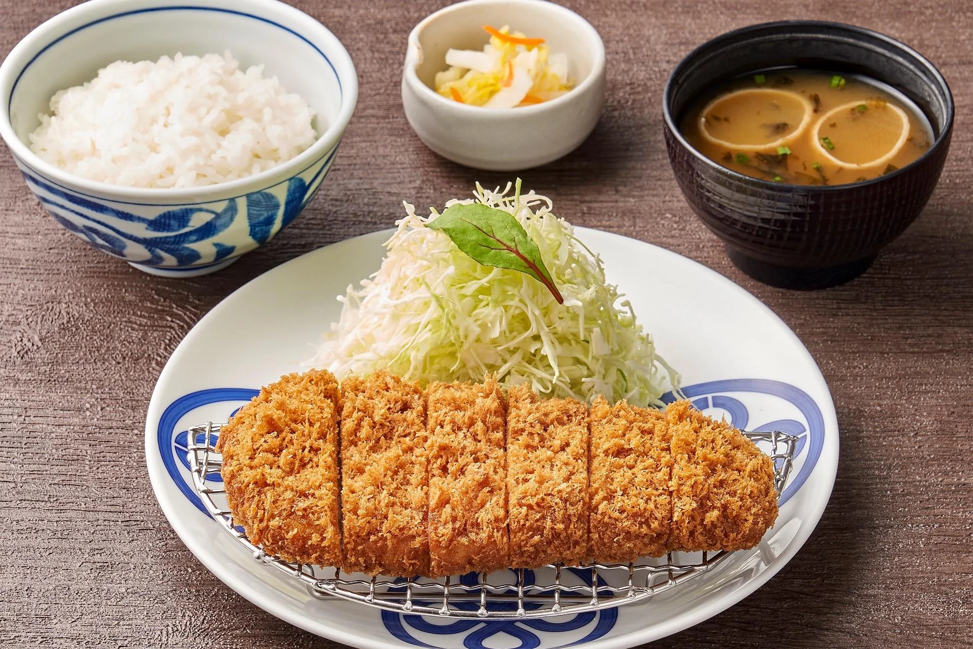 茶美豚ロースかつ膳