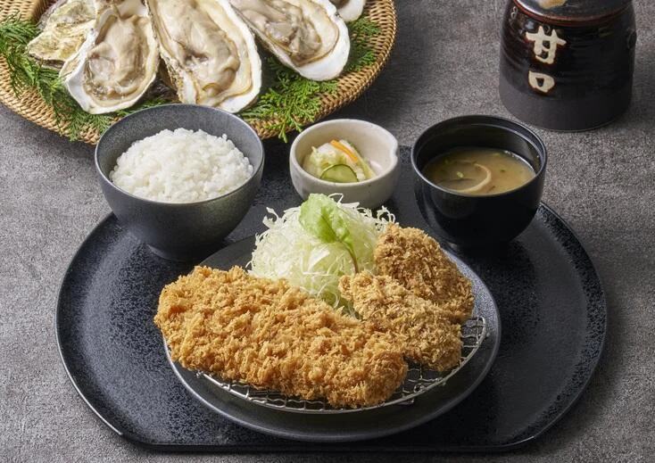 とんかつと広島県産カキフライ膳