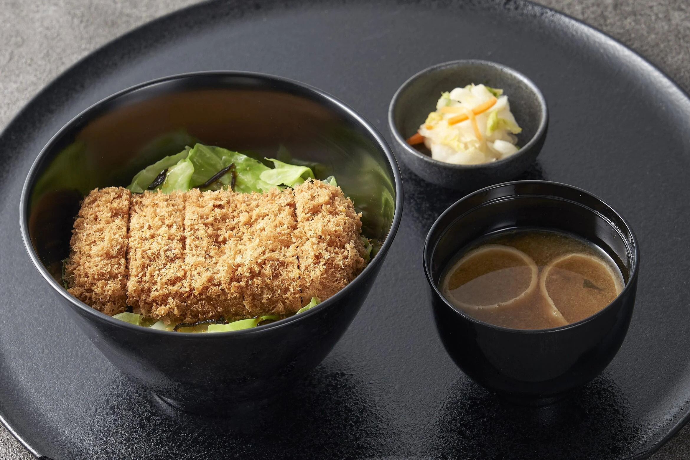 塩ヒレかつ丼～まい泉スパイスソルト～
