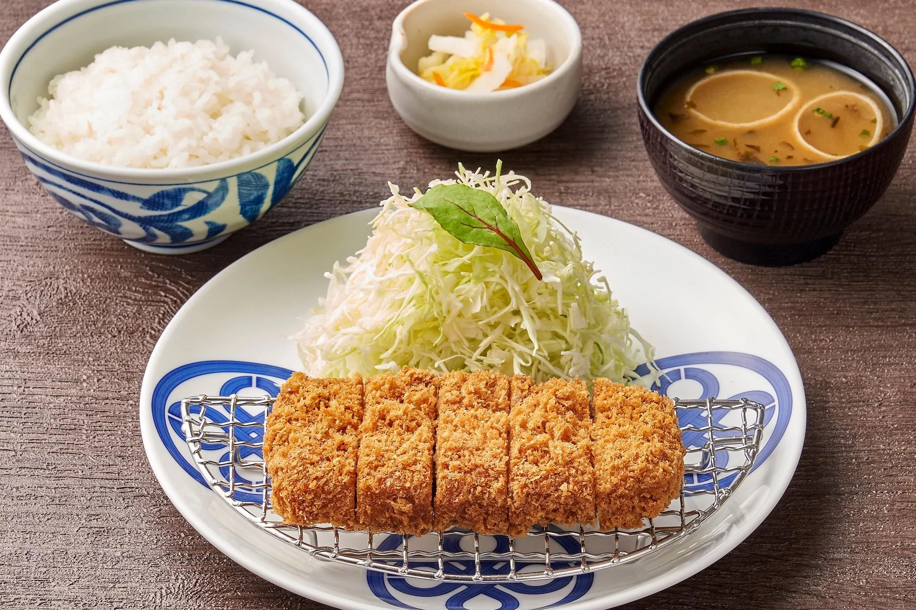 茶美豚ヒレかつ膳