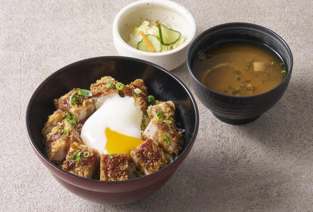 とろ玉ソースヒレかつ丼